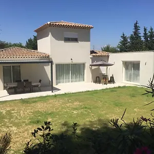 Bed & Breakfast D Hotes Calas 5 Min Gare Tgv Aix Pole D Activites D Aix En Provence Et Arena